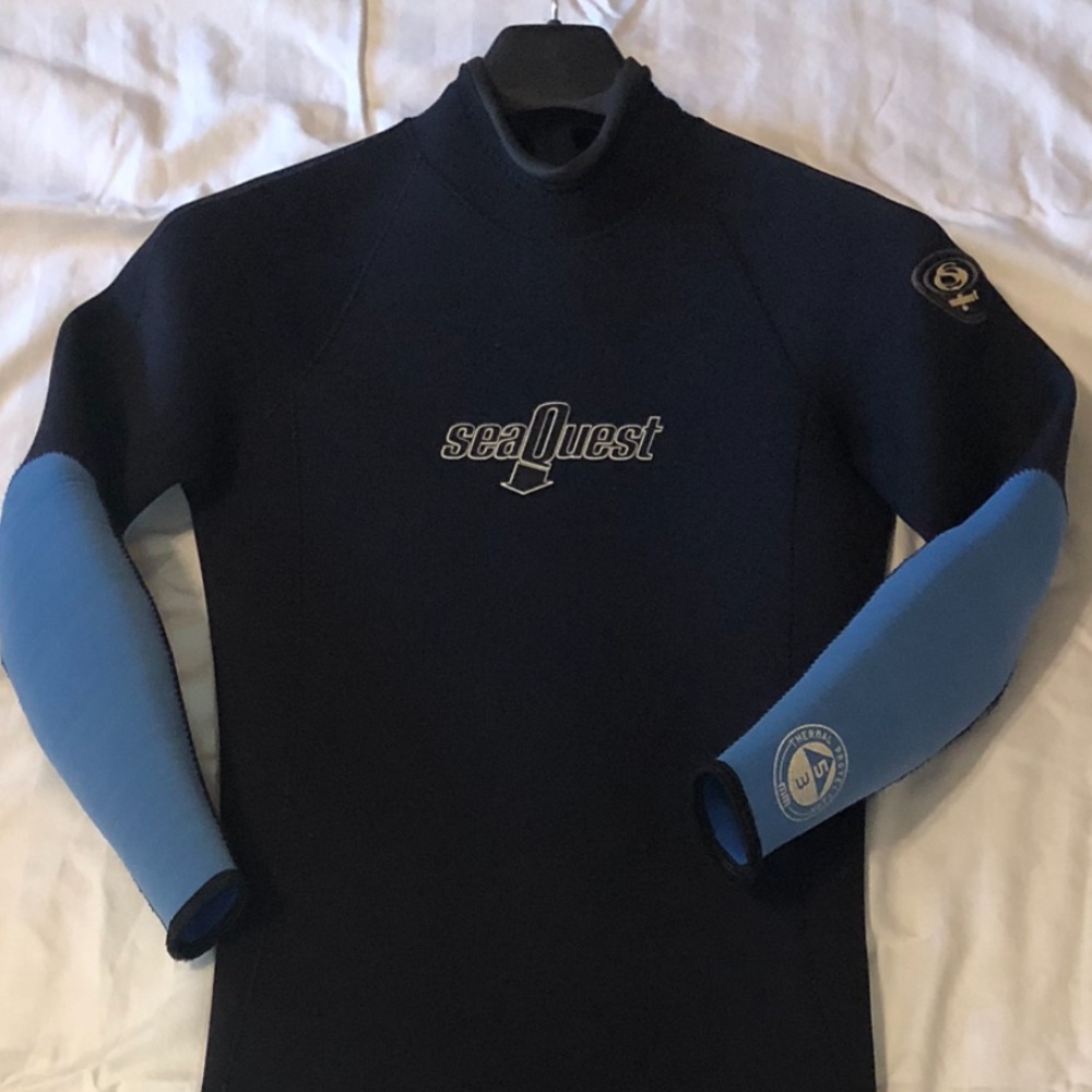 Wetsuit- SeaQuest Mens Size M  5/3 mm